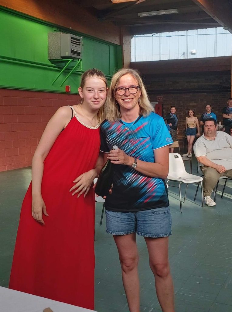 received_364847538895805